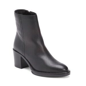 MIRROR Black Leather Pebbled Booties